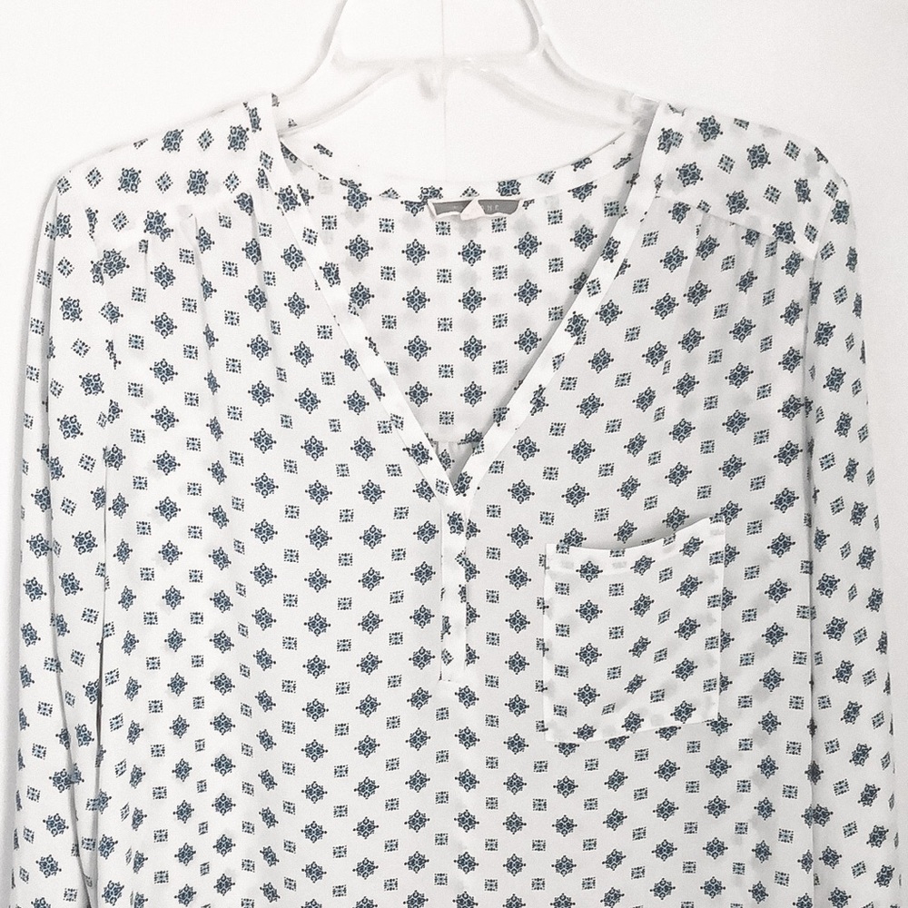 Pleione Printed Blouse - Picture 2 of 5
